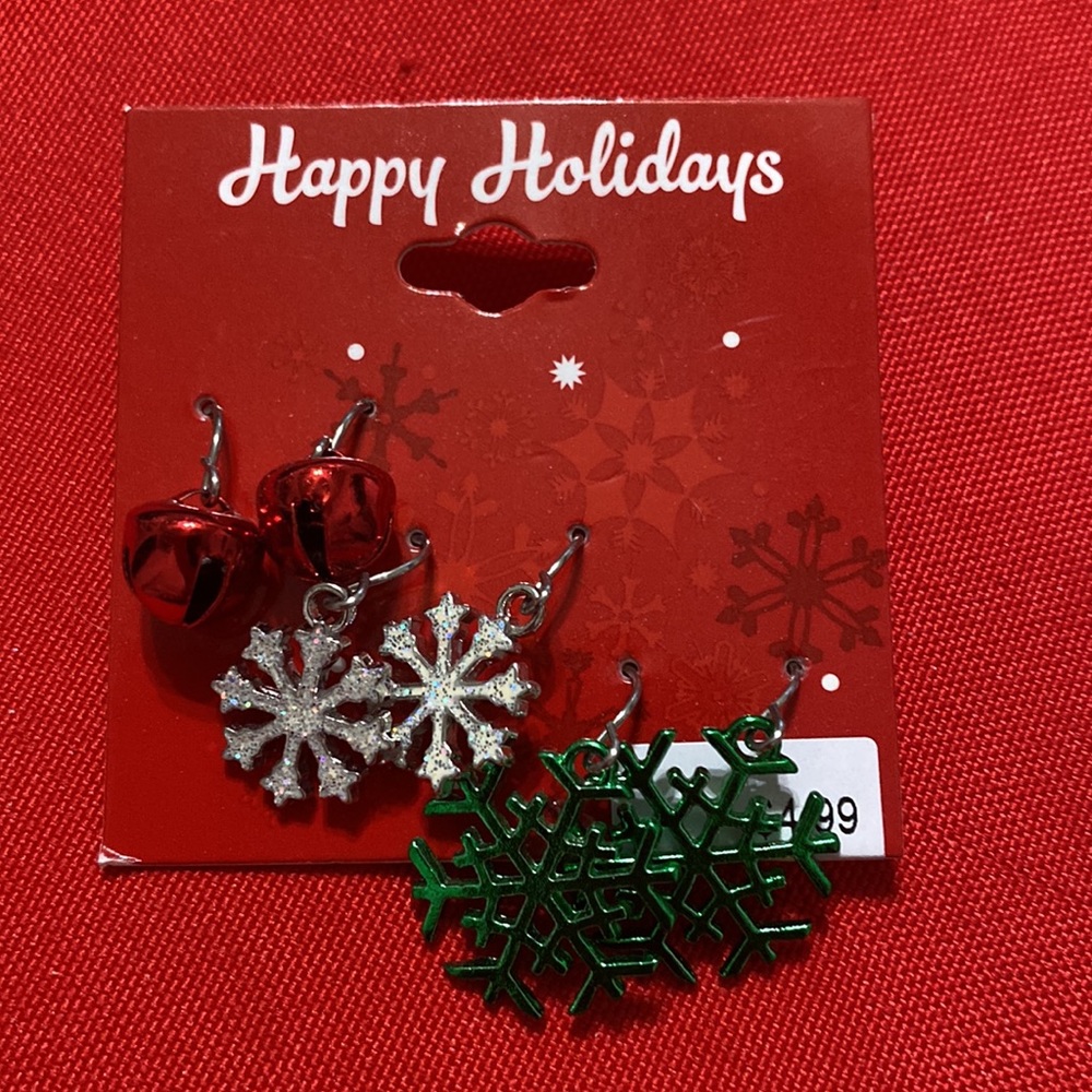 Christmas Earrings - Picture 6 of 6